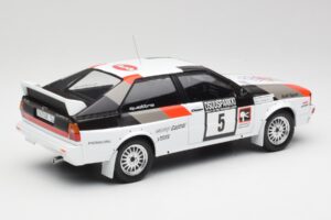 Audi Quattro #5 H. Mikkola / A. Hertz 1000 Lakes Rally 1982 IXO 1:18 18RMC094B Metal — zdjęcie 2 z 6