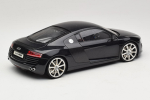 Audi R8 Czarny Kyosho 1:18 09213BK Metal — zdjęcie 3 z 8
