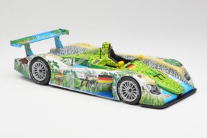 Audi R8 LMP Crocodile 2001 Maisto 1:18 35899 Metal — zdjęcie 4 z 6