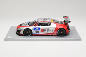 Audi R8 LMS #99 F. Biela / P. Kaffer / M. Fässler / M. Hennerici Phoenix Racing 24 Hours Nürburgring 2009 Spark 1:18 18S041 Ż