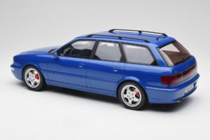 Audi RS2 B4 Avant Niebieski Otto 1:12 G075 Żywica — zdjęcie 5 z 6