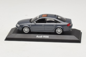 Audi RS6 C5 Szary Minichamps 1:43 20000001217001 Metal