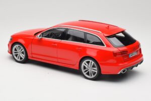 Audi RS6 C7 Avant Czerwony Minichamps 1:18 110012011 Metal — zdjęcie 7 z 8
