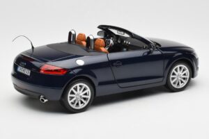 Audi TT 8J Roadster Głęboki Niebieski Morski Minichamps 1:18 5010500525 Metal — zdjęcie 3 z 8