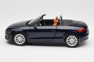 Audi TT 8J Roadster Głęboki Niebieski Morski Minichamps 1:18 5010500525 Metal — zdjęcie 4 z 8
