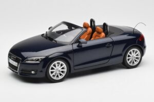 Audi TT 8J Roadster Głęboki Niebieski Morski Minichamps 1:18 5010500525 Metal