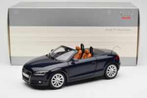 Audi TT 8J Roadster Głęboki Niebieski Morski Minichamps 1:18 5010500525 Metal — zdjęcie 8 z 8