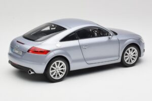 Audi TT 8N RHD Lake Srebrny Metalik Minichamps 1:18 150015020 Metal — zdjęcie 3 z 8