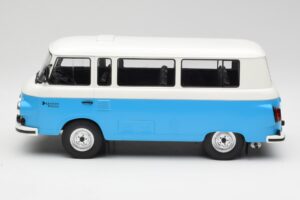 Barkas B1000 Niebieski i Biały MCG 1:18 MCG18007 Metal — zdjęcie 3 z 6
