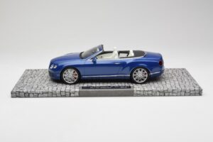 Bentley Continental GT Speed Kabriolet Niebieski Minichamps 1:18 107139331 Metal — zdjęcie 3 z 6