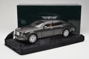 Bentley Mulsanne Brodgar Metallic Minichamps 1:18 BL843 Metal — zdjęcie 8 z 8