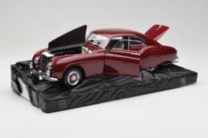 Bentley R-Type Continental Tudor Czerwony Minichamps 1:18 100139421 Metal — zdjęcie 2 z 8