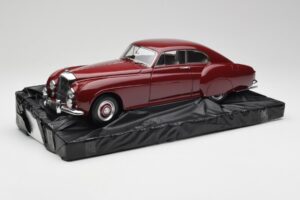 Bentley R-Type Continental Tudor Czerwony Minichamps 1:18 100139421 Metal
