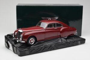Bentley R-Type Continental Tudor Czerwony Minichamps 1:18 100139421 Metal — zdjęcie 8 z 8