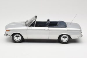 BMW 1600 Kabriolet Srebrny Minichamps 1:18 80430145819 Metal — zdjęcie 4 z 8