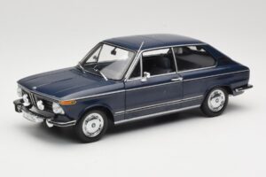 BMW 1600 Touring Niebieski Minichamps 1:18 80430145823 Metal
