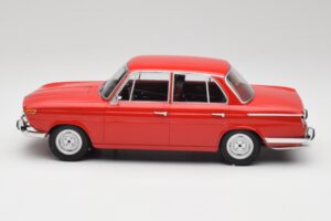 BMW 1800 Ti Karmazyn Czerwony Minichamps 1:18 107024001 Metal — zdjęcie 3 z 6