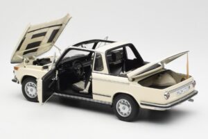 BMW 2002 Baur Kabriolet E10 Chamonix Biały AUTOart 1:18 70532 Metal — zdjęcie 5 z 8