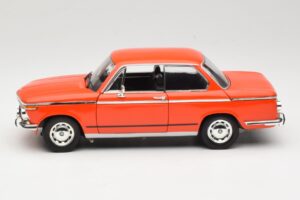 BMW 2002 E10 ti Pomarańczowy Anson 1:18 30386 Metal — zdjęcie 4 z 8