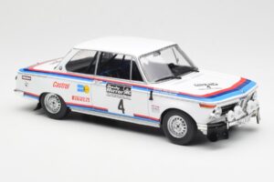 BMW 2002 #4 B. Waldegard / H. Thorzelius RAC Rally 1973 IXO 1:18 18RMC163 Metal — zdjęcie 4 z 6