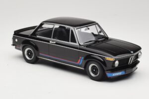 BMW 2002 Turbo Czarny Minichamps 1:18 155026204 Metal — zdjęcie 4 z 6