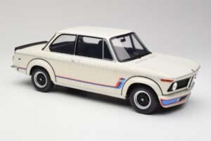 BMW 2002 Turbo E10 Chamonix Biały Otto 1:12 G077 Żywica — zdjęcie 3 z 5