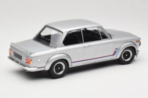 BMW 2002 Turbo E10 Srebrny Minichamps 1:18 155026201 Metal — zdjęcie 2 z 6