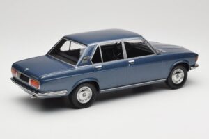 BMW 2500 E3 Blue Metallic Minichamps 1:18 155029200 Metal — zdjęcie 2 z 6