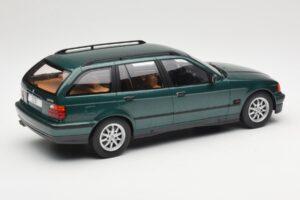 BMW 3 Series E36 Touring Green Metallic MCG 1:18 MCG18366 Metal — zdjęcie 2 z 6