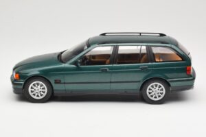 BMW 3 Series E36 Touring Green Metallic MCG 1:18 MCG18366 Metal — zdjęcie 3 z 6