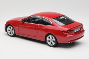 BMW 3 Series E92 Czerwony Kyosho 1:18 80430407219 Metal — zdjęcie 7 z 8