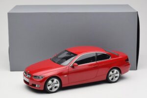 BMW 3 Series E92 Czerwony Kyosho 1:18 80430407219 Metal — zdjęcie 8 z 8
