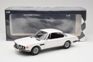 BMW 3.0 CSi E9 Biały Minichamps 1:18 180029026 Metal — zdjęcie 8 z 8