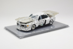 BMW 3.0 CSL Art Car Frank Stella Minichamps 1:18 80430150928 Metal — zdjęcie 2 z 6