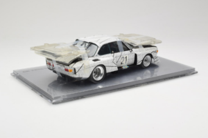 BMW 3.0 CSL Art Car Frank Stella Minichamps 1:18 80430150928 Metal — zdjęcie 3 z 6