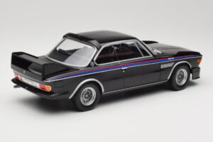 BMW 3.0 CSL E9 Czarny Minichamps 1:18 155028134 Metal — zdjęcie 2 z 6