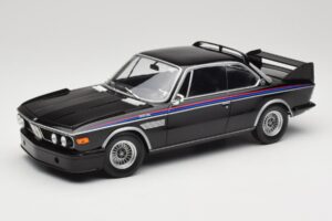 BMW 3.0 CSL E9 Czarny Minichamps 1:18 155028134 Metal