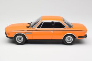 BMW 3.0 CSL E9 Pomarańczowy Minichamps 1:18 155028131 Metal — zdjęcie 3 z 6