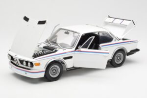 BMW 3.0 CSL E9 Z Zestawem Spoilerów Biały Minichamps 1:18 180029021 Metal — zdjęcie 2 z 8