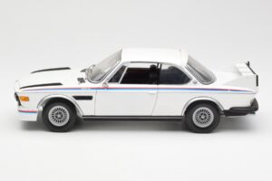 BMW 3.0 CSL E9 Z Zestawem Spoilerów Biały Minichamps 1:18 180029021 Metal — zdjęcie 4 z 8