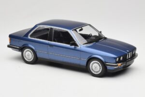 BMW 323i E30 Blue Metallic Minichamps 1:18 155026002 Metal — zdjęcie 4 z 6