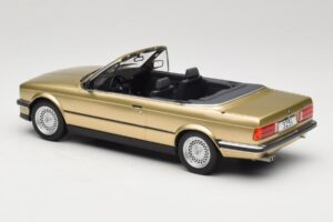 BMW 325i E30 Kabriolet Beżowy MCG 1:18 MCG18544 Metal — zdjęcie 5 z 6