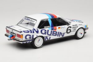 BMW 325i E30 #6 Gubin Sport V. Strycek DTM 1986 Minichamps 1:18 155862606 Metal — zdjęcie 2 z 6
