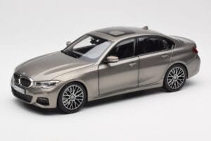 BMW 330i G20 Srebrny Norev 1:18 183275 Metal
