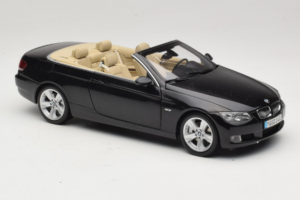 BMW 335i E93 Kabriolet Sapphire Black Kyosho 1:18 80430413375 Metal — zdjęcie 8 z 10