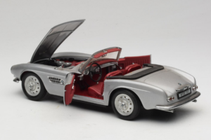 BMW 507 Kabriolet Srebrny Revell 1:18 8829 Metal — zdjęcie 5 z 8