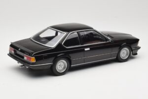 BMW 635 CSi E24 Black Metallic Minichamps 1:18 155028104 Metal — zdjęcie 2 z 6