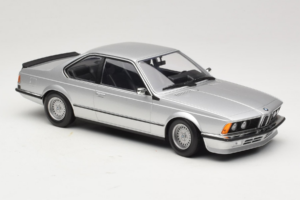 BMW 635 CSi E24 Srebrny Minichamps 1:18 155028107 Metal — zdjęcie 4 z 6