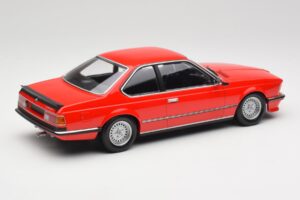 BMW 635 CSi E24 Czerwony Edycja Dealerska Minichamps 1:18 80435B5D026 Metal — zdjęcie 2 z 6