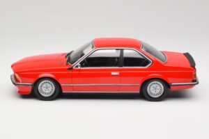 BMW 635 CSi E24 Czerwony Edycja Dealerska Minichamps 1:18 80435B5D026 Metal — zdjęcie 3 z 6